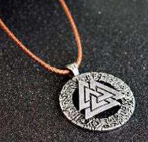 Lace Triforce-The Sword Stall