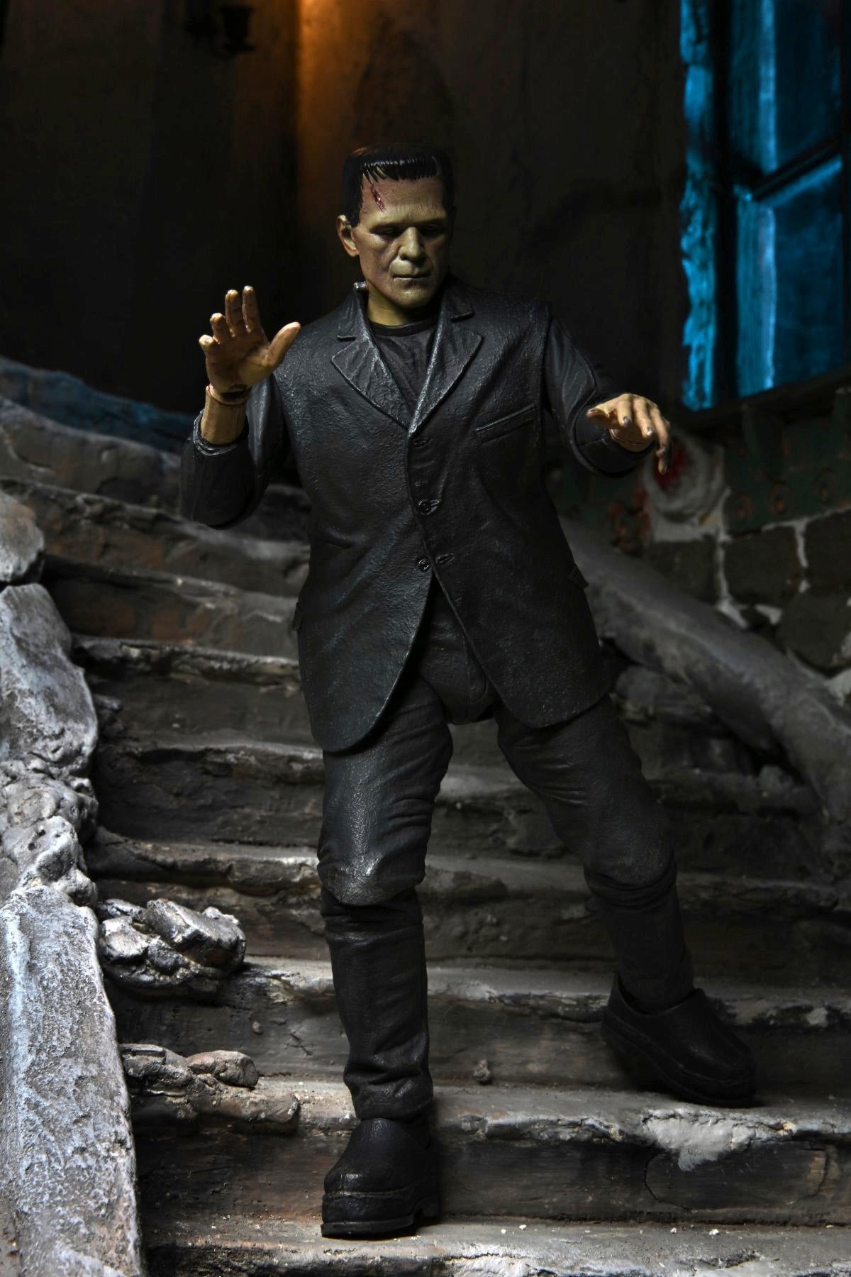 Universal Monsters – Ultimate Frankenstein's Monster (Colour) Action Figure