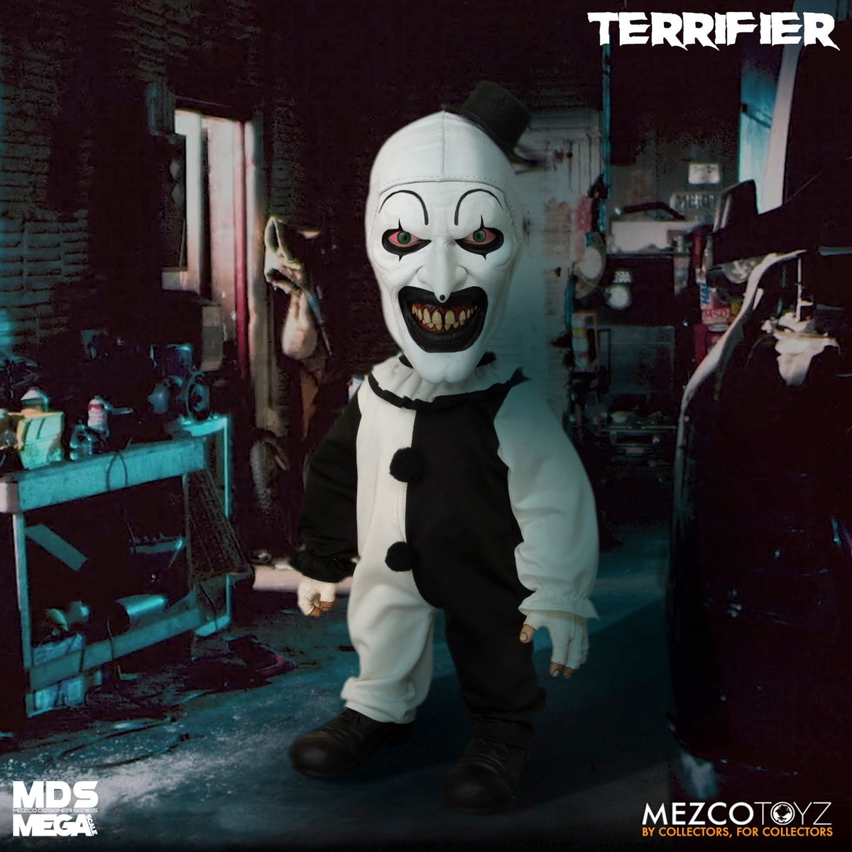 Terrifier Art The Clown 15" Mezco Designer Series Mega Scale with Sound