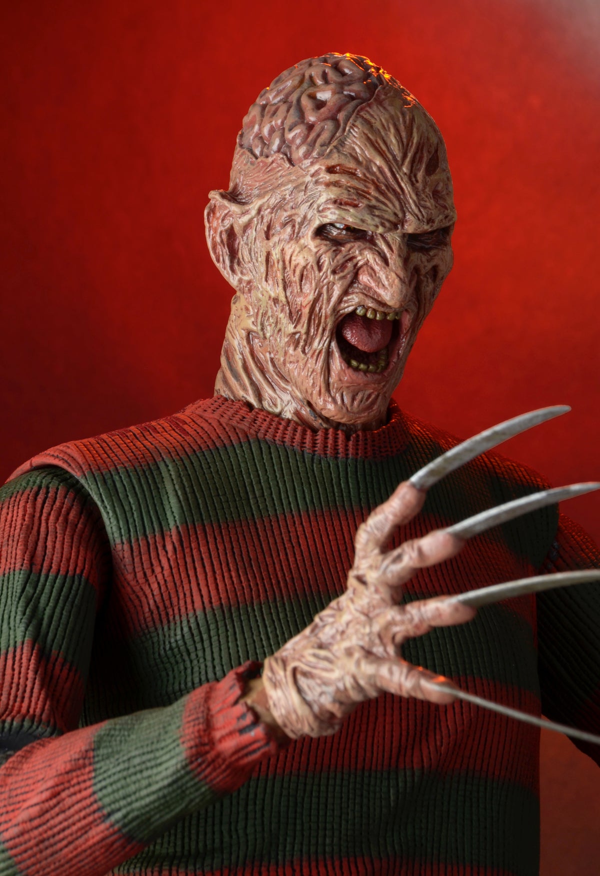 A Nightmare on Elm Street Part 2 – Freddy Krueger 1:4 Scale (18") Action Figure