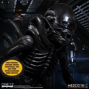 Alien - One:12 Collective Alien Xenomorph Posable Figure