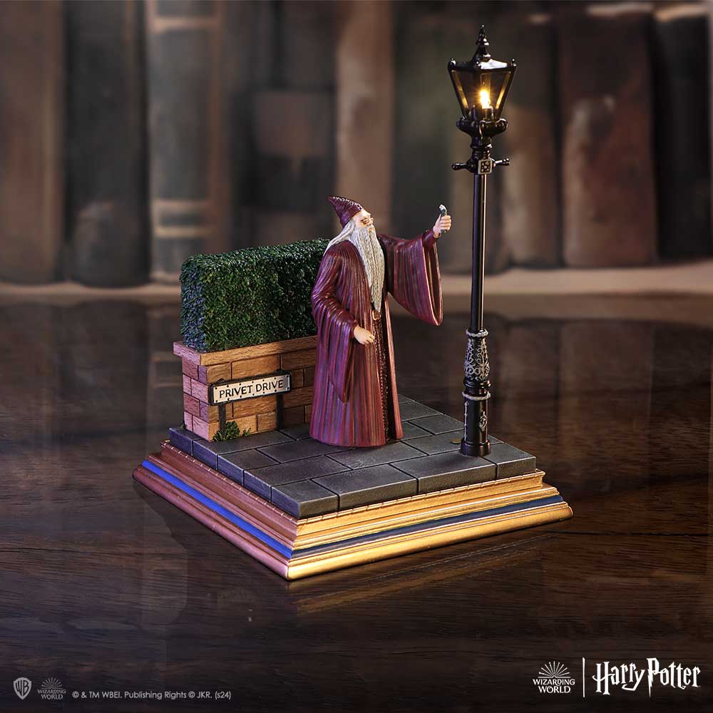 Harry Potter - Privet Drive Light Up Figurine