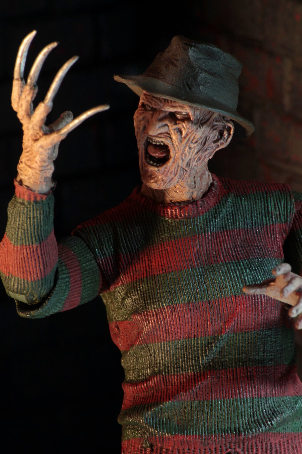 A Nightmare on Elm Street – Ultimate 30th Anniversary Freddy Action Figure