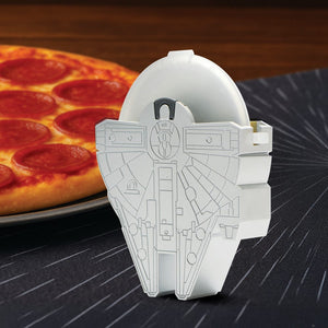 Star Wars – Millennium Falcon Pizza Cutter