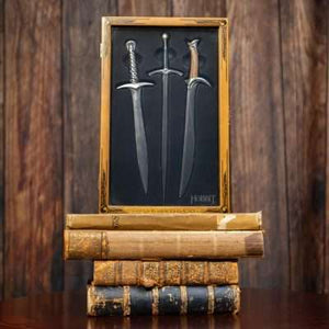 The Hobbit - Trolls' Cave Letter Opener Display Case - Sting, Glamdring and Orcrist