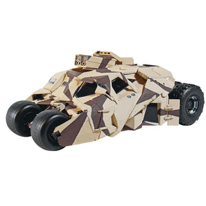 The Dark Knight – Moebius Models 1:25 Armoured Tumbler Kit with Bane Figure