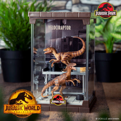 Jurassic Park – Official Velociraptor Diorama