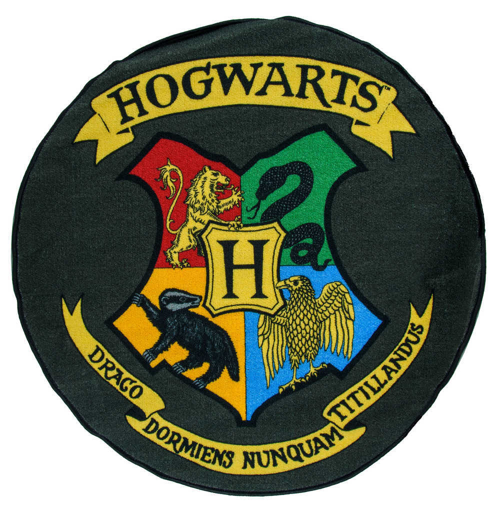 Harry Potter: Hogwarts Shield Rug