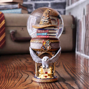 Harry Potter - Official First Day at Hogwarts Snow Globe