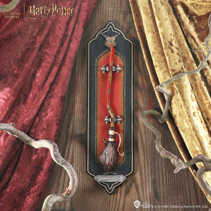 Harry Potter – Official Firebolt Wall Plaque