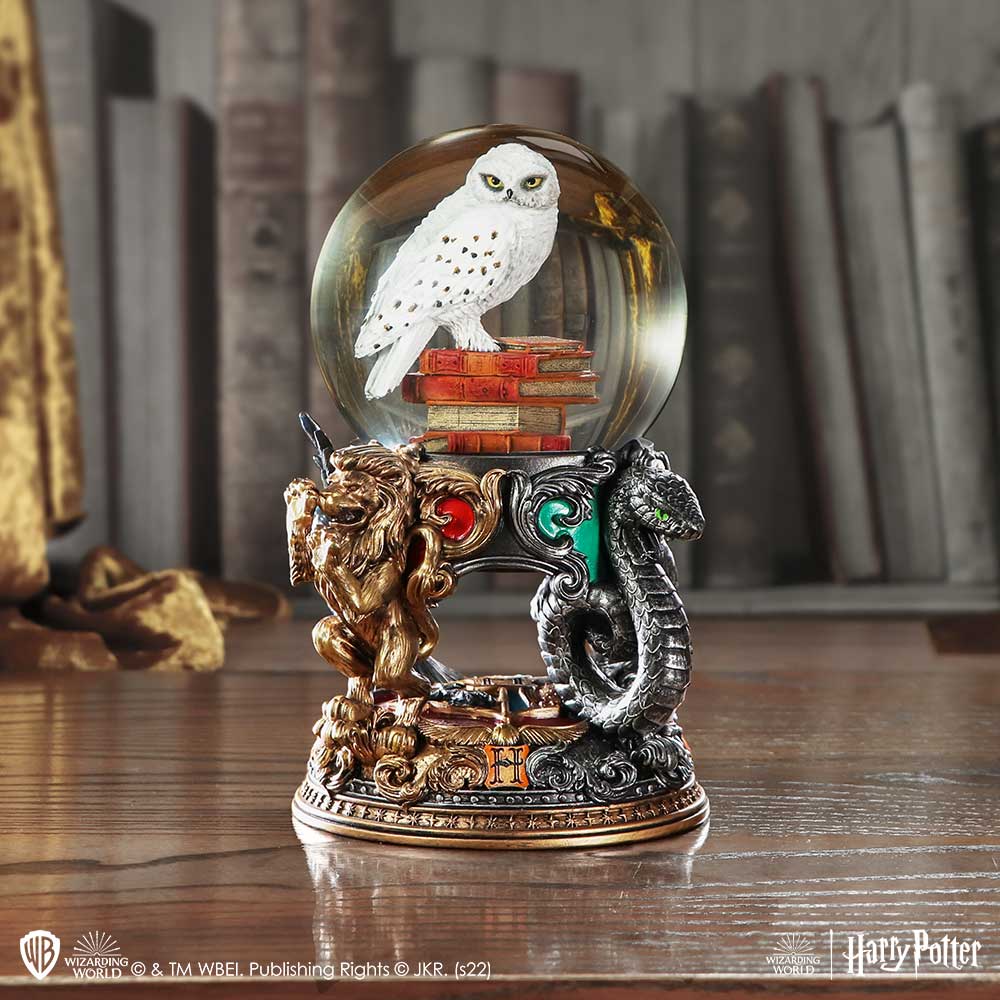 Harry Potter - Official Hedwig Snow Globe