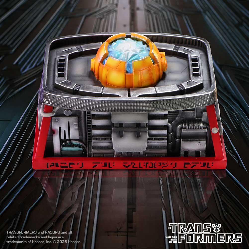 Transformers – "Matrix of Leadership" Collectible Keepsake Box