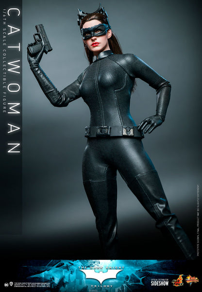 The Dark Knight Trilogy – Catwoman Movie Masterpiece 1:6 Scale Figure | Hot Toys