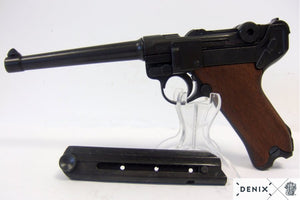 Luger Parabellum P08 (Wood Grips) - Germany WWI & WWII
