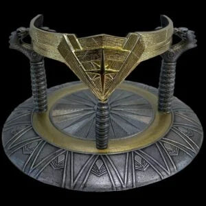 Wonder Woman - The Official Amazon Tiara Limited Edition Prop Replica