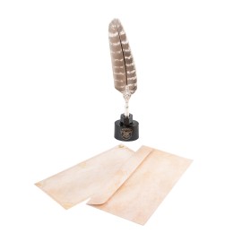 Harry Potter - Officially Licensed Quill Pen And Letter Set