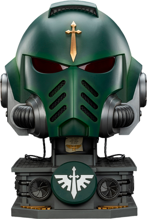 Warhammer 40,000 – Dark Angels Mk X Helmet with Display Stand | JOYTOY