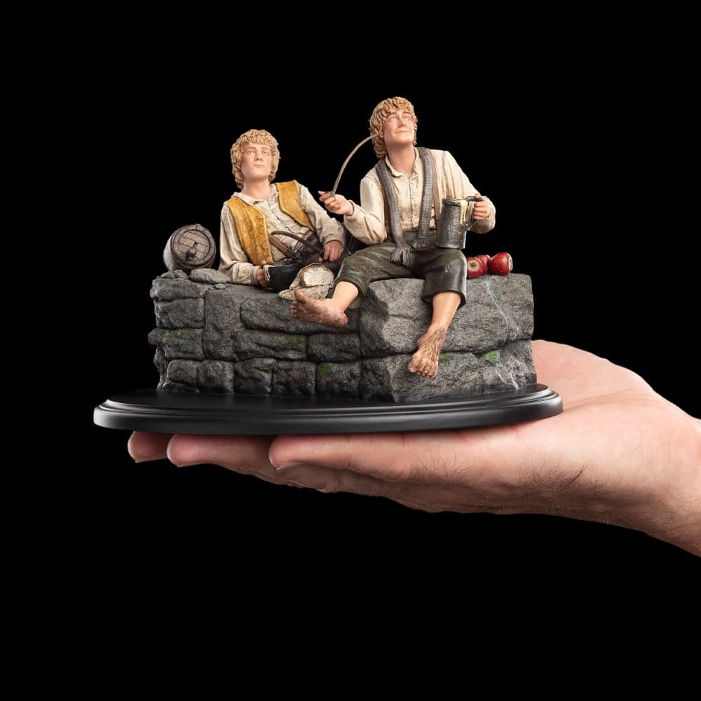 The Lord of the Rings - Official Weta Workshop Merry and Pippin
